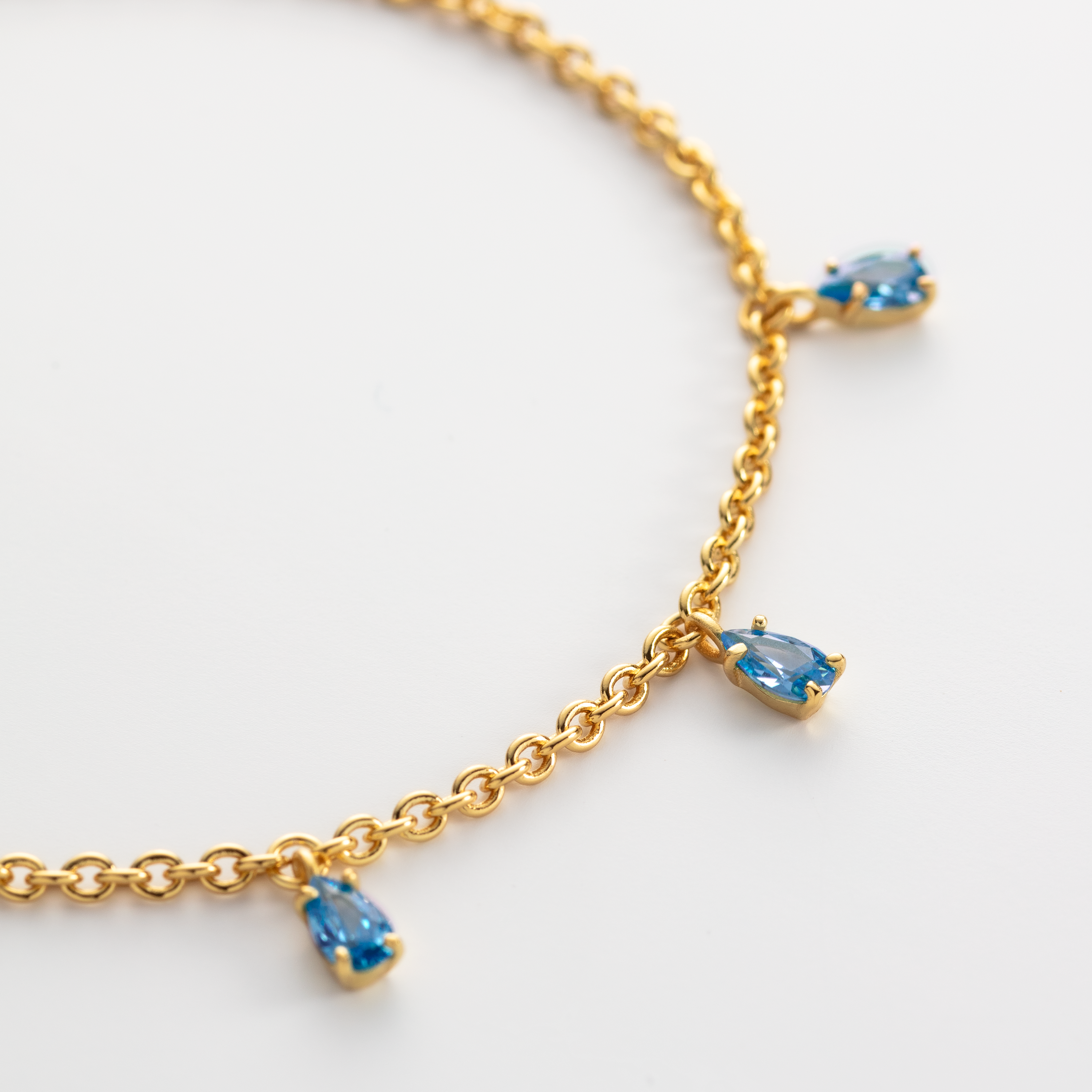 Bracelet Tear Drop Heart of the Sea Sterling Silver IP Gold